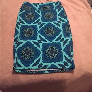 LuLaRoe Cassie skirt