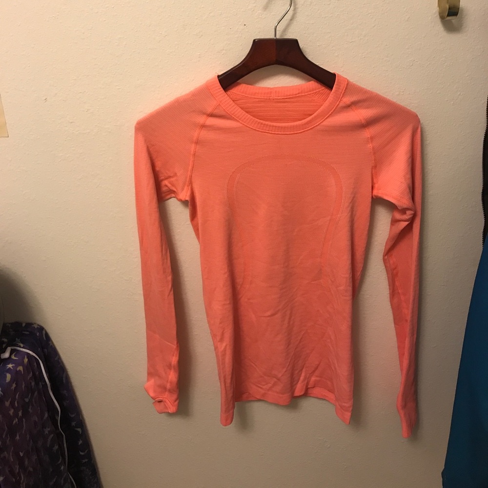 Pink lululemon long sleeve