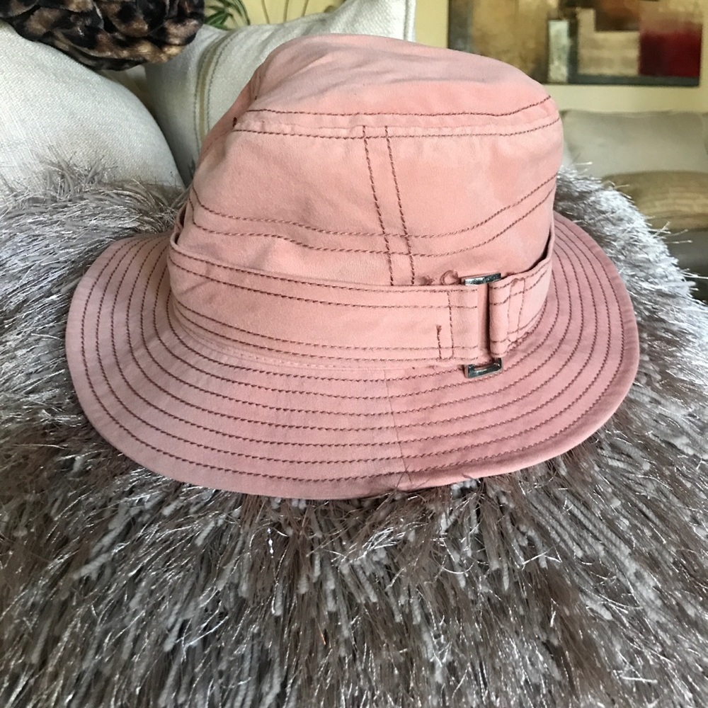Pink hat