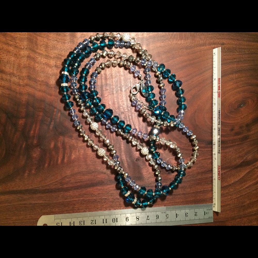 Gorgeous necklace turquoise white silver