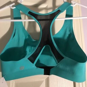 Lulu Lemon sports bra