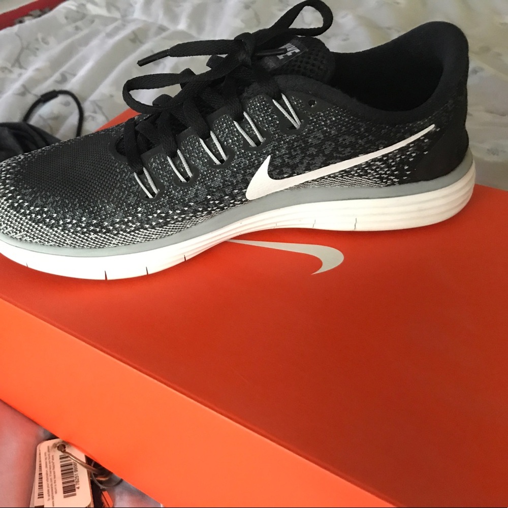 Nike free run distance
