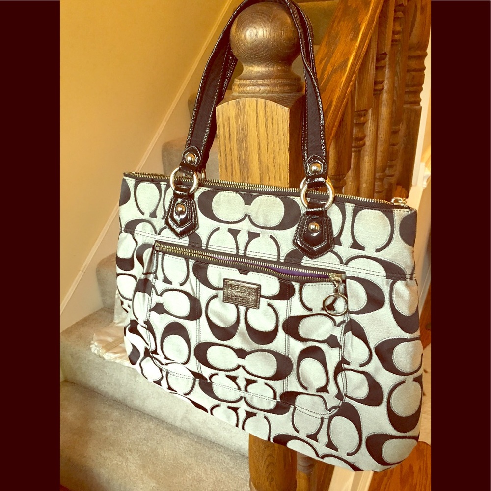 Coach Tote.