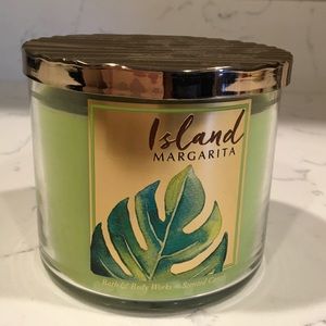 Bath & Body Works Island Margarita Candle