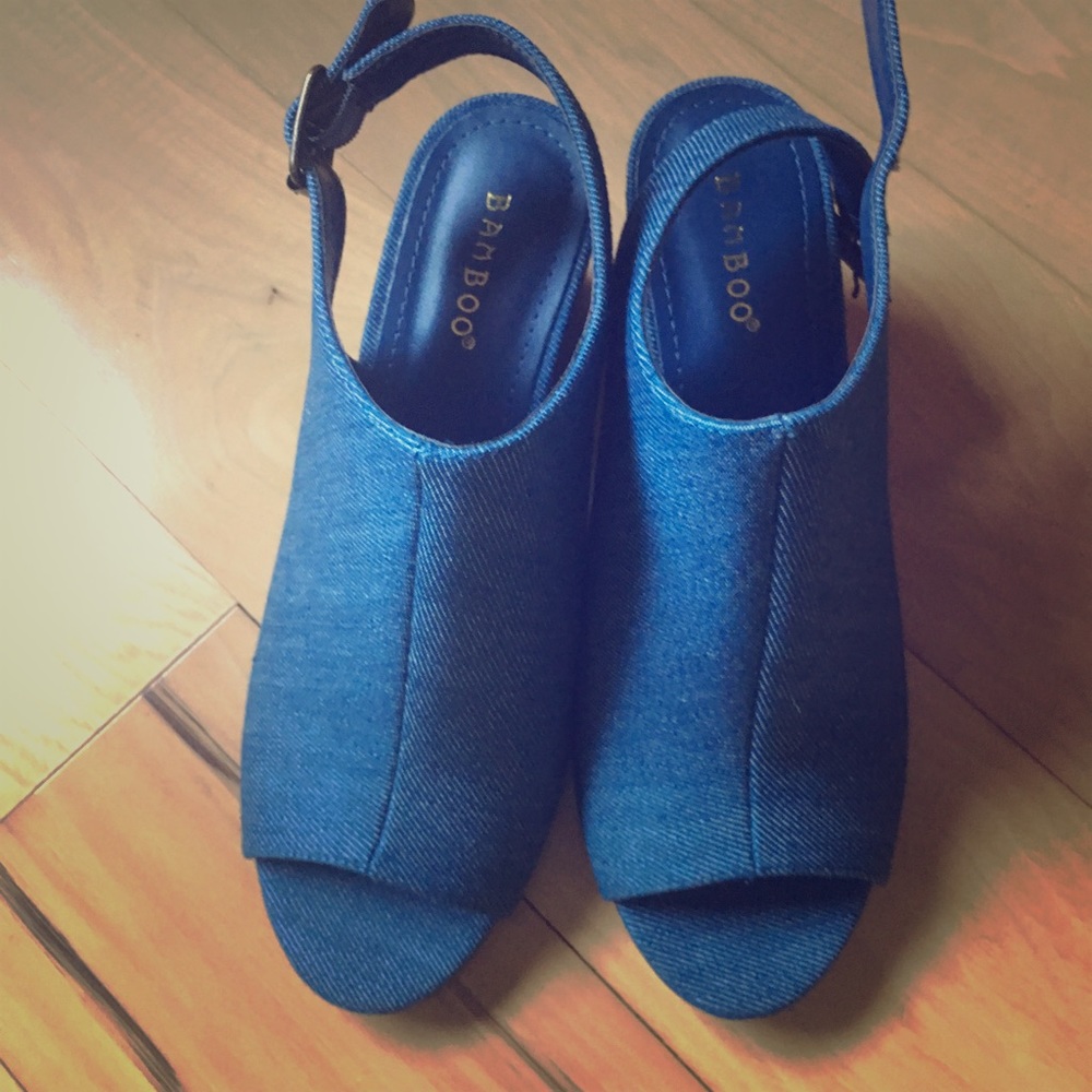 Blue denim peep toe shoe!
