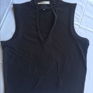 Boutique Keyhole black blouse