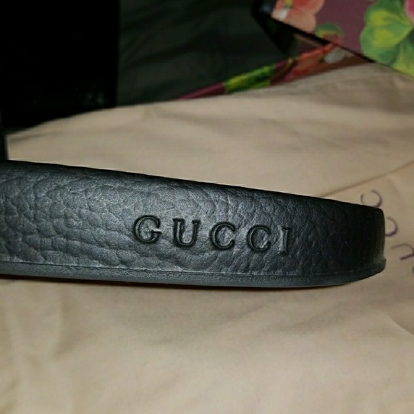 Reference 100% authentic pink blooms gucci slides - Picture 3 of 4