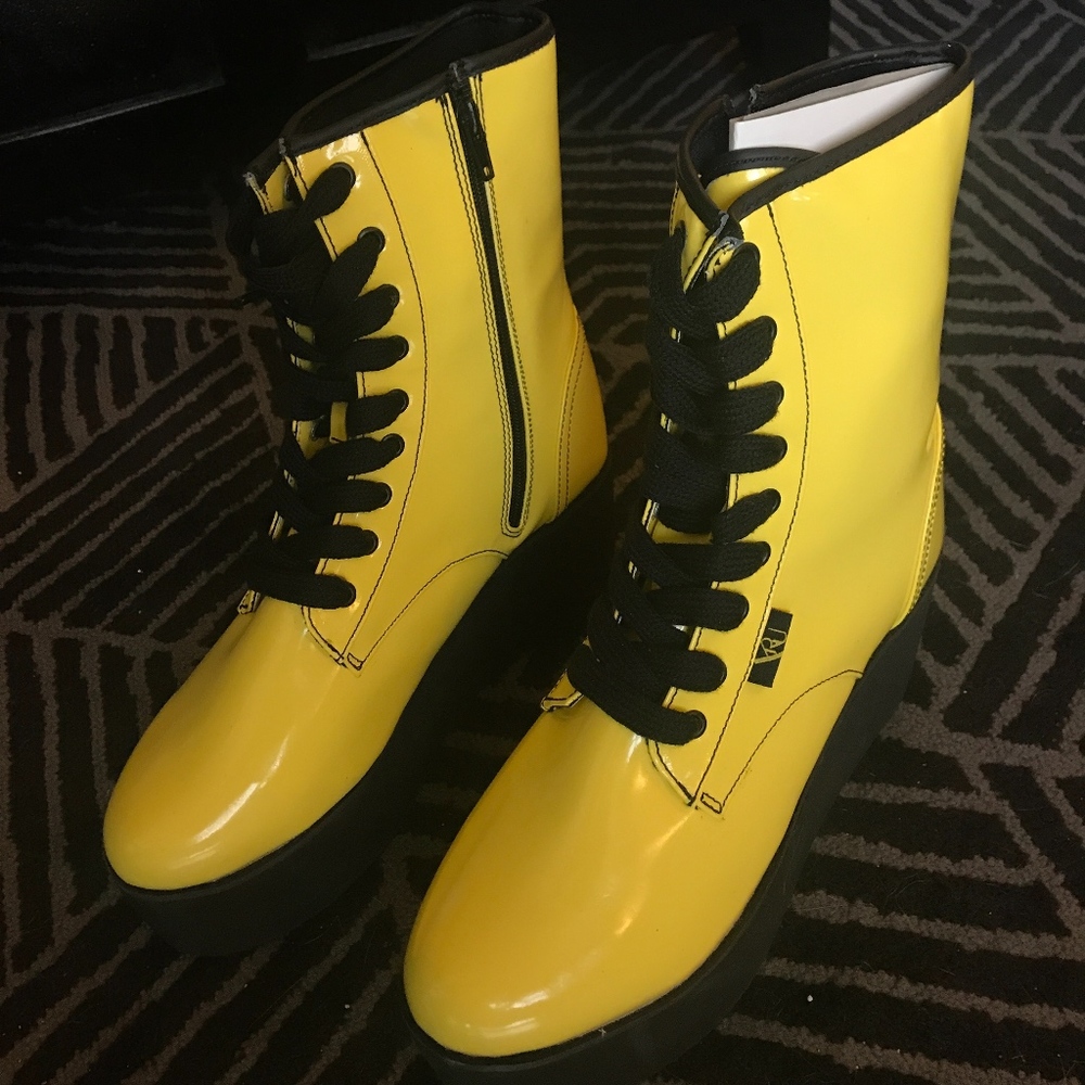 YRU Bloq Black / Yellow Platform Ankle Boot sz 9