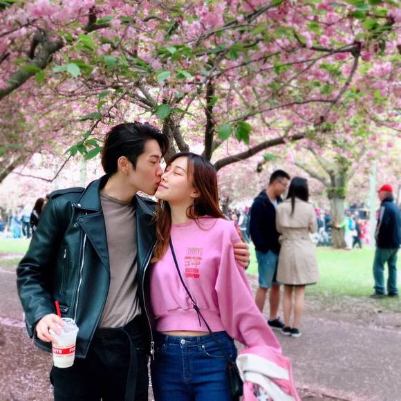 Meet your Posher, Kc - Picture 1 of 1