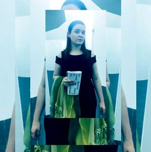 Meet your Posher, Noelle