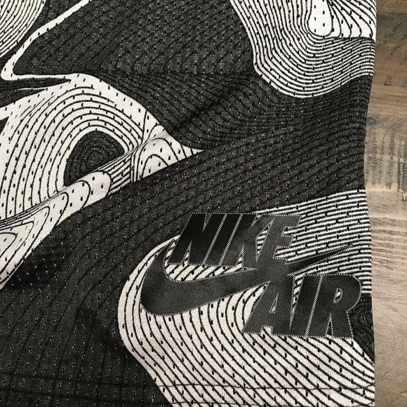 NWT NIKE ATHLETIC CUT SHORTS MENS SIZES XL - Picture 3 of 8