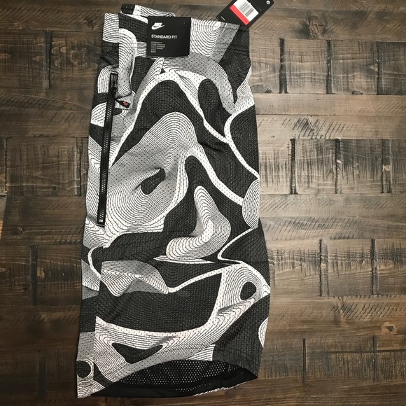 NWT NIKE ATHLETIC CUT SHORTS MENS SIZES XL - Picture 7 of 8