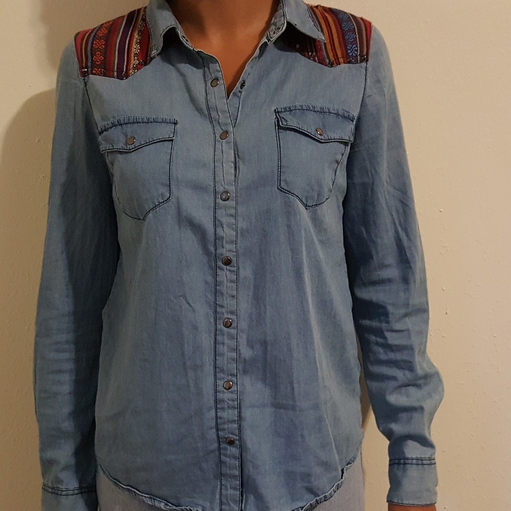 Forever 21 Jean shirt