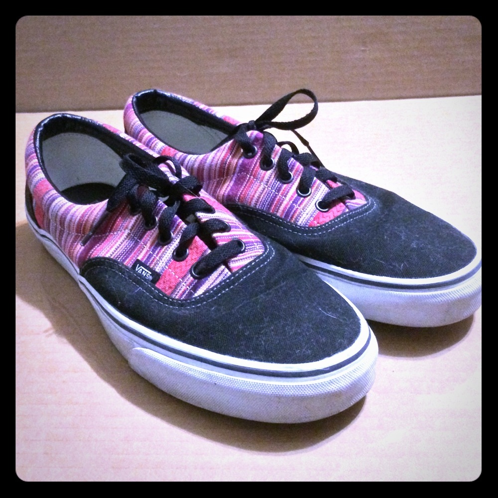 Vans men's size 11.0 U.K. 10 Eur 44.5 CM 29.0