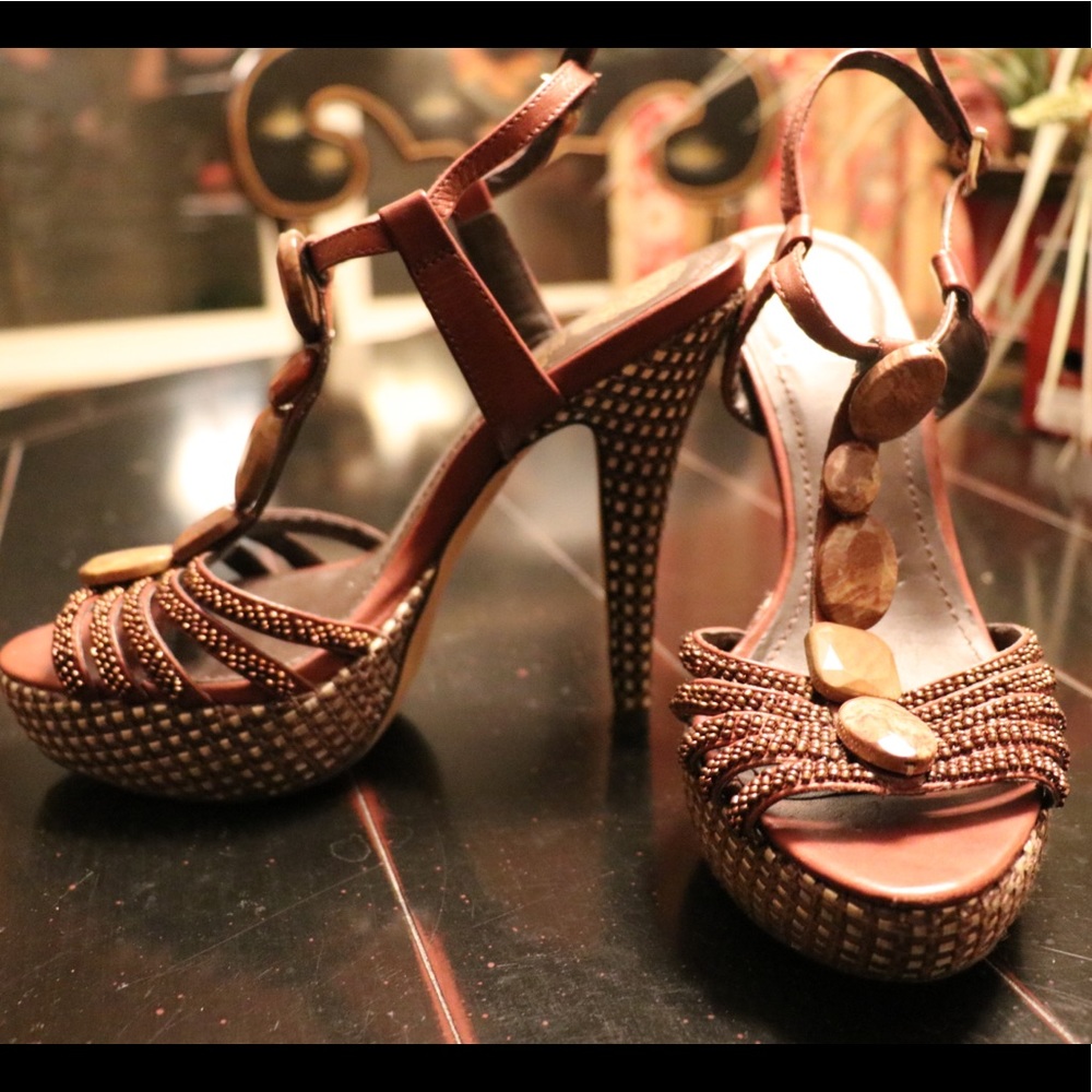 Vince Camuto brown sandal heels