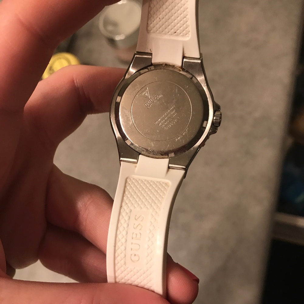 Guess watch - Picture 3 of 4