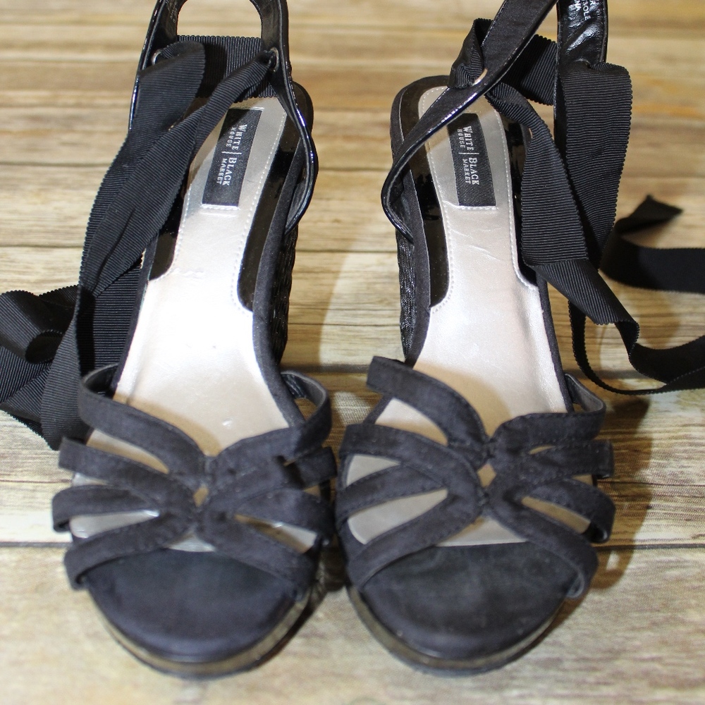 White House Black Market Wrap Up Wedges - size 8.5