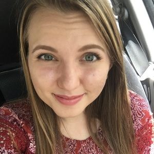 Meet your Posher, Megan