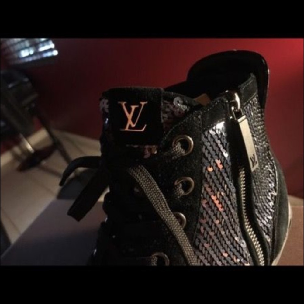 Louis Vuitton men Size 10