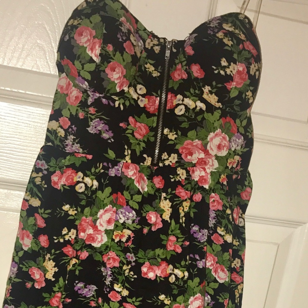 Strapless Flowery Dress