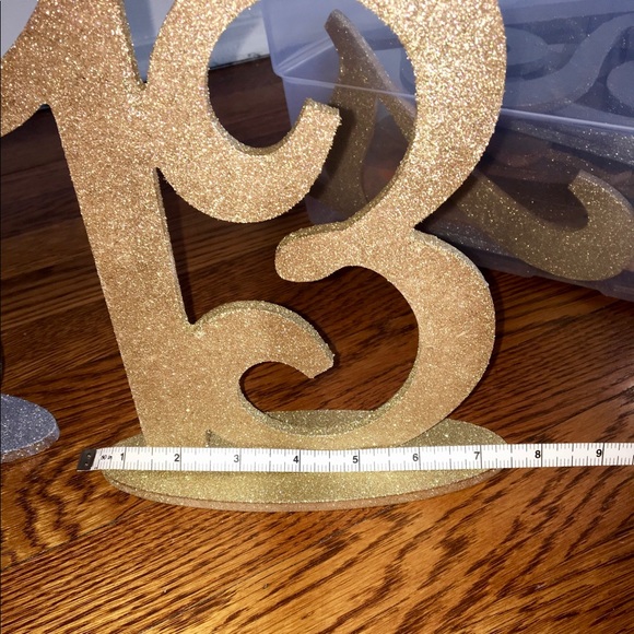 20 Rustic Wooden Table Numbers 1-20 Set with Removable Base  Custom Wood table numbers gold & silver 1-20