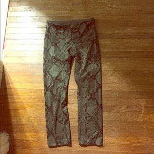 Lulu leggings