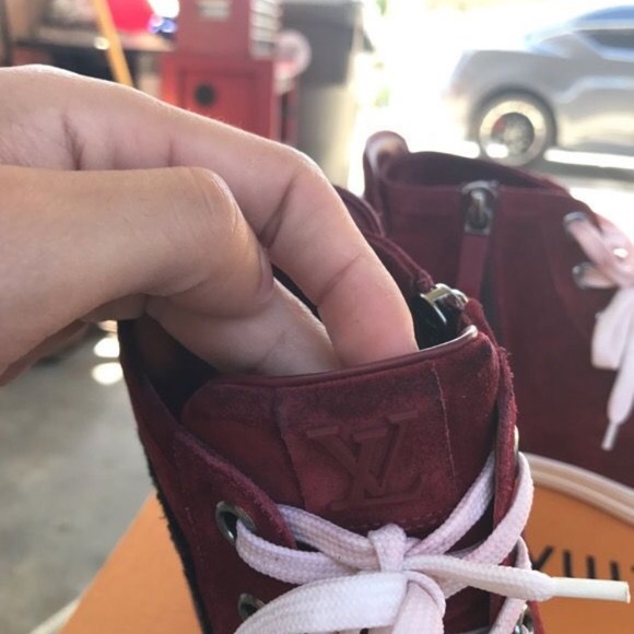 Louis Vuitton men size 10 - Picture 2 of 5