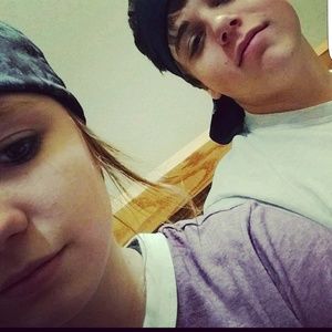 Meet your Posher, Travis