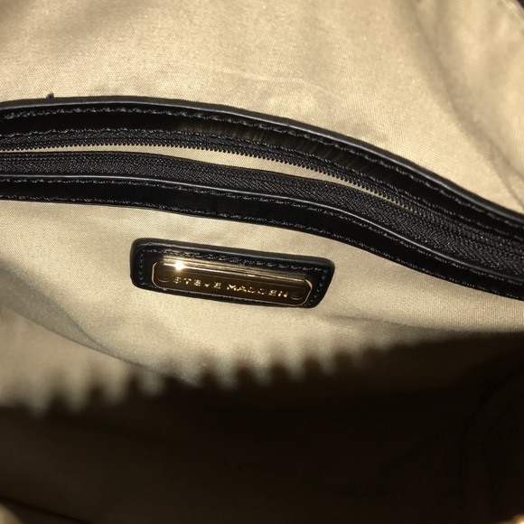 Steve Madden purse - Picture 3 of 5