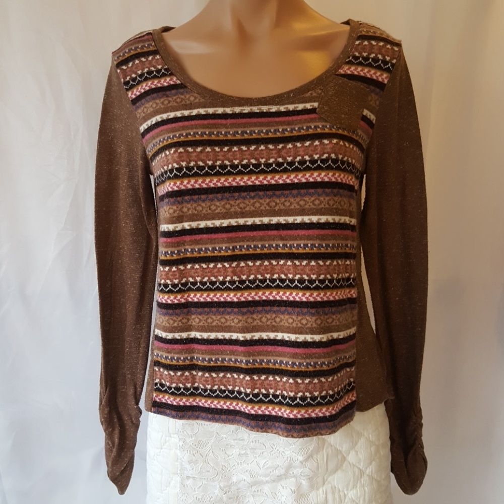 Love Tree sweater sz med