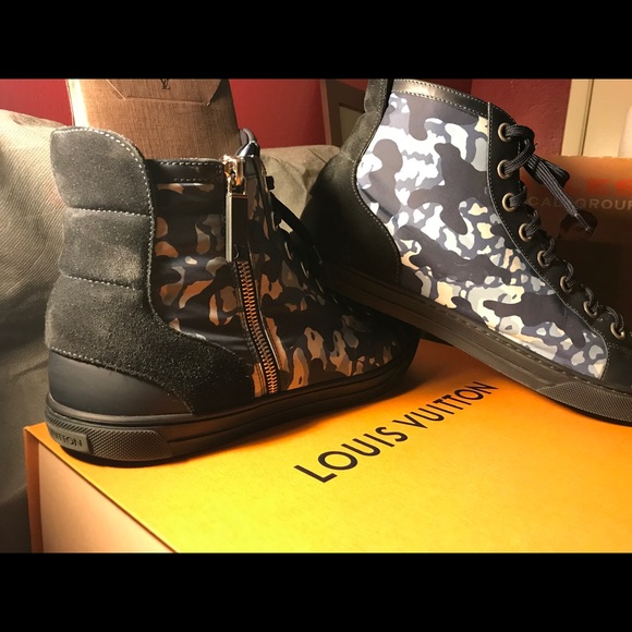Louis Vuitton men Size 10 - Picture 2 of 7