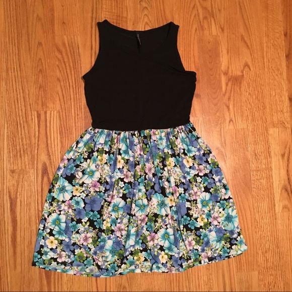 Paolino Dresses - OFFERS WELCOME ⭐️ Black Floral Fit & Flare Dress Paolino Dresses - OFFERS WELCOME ⭐️ Black Floral Fit & Flare Dress