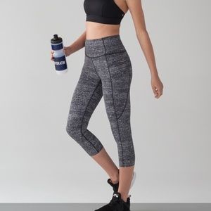 Lululemon fast and free crops size 8 EUC