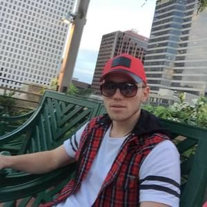 Meet your Posher, Iliyan