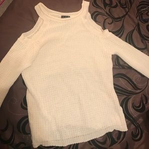 Cold shoulder cable knit sweater