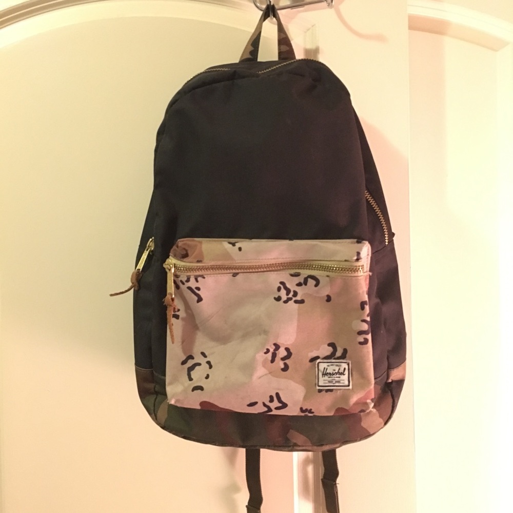 Herschel backpack - CAMO