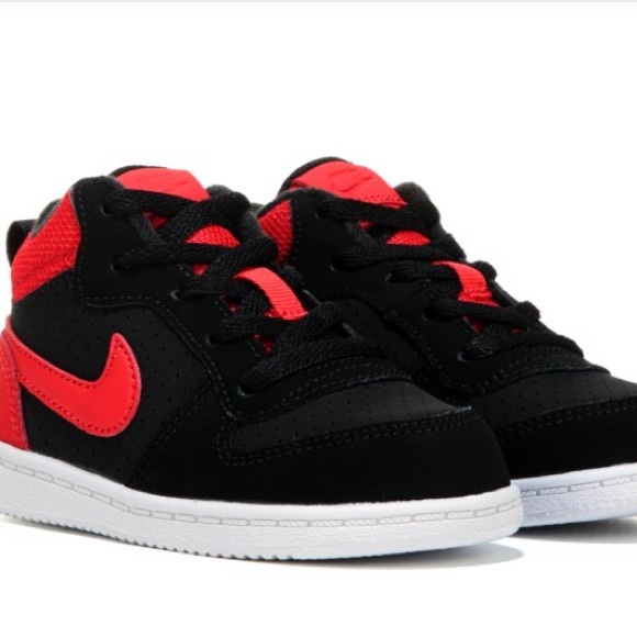 Infant Nikes - Picture 2 of 3