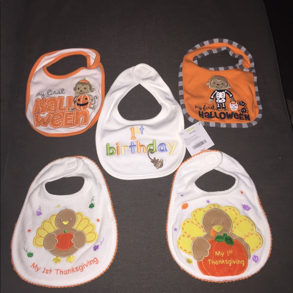 Adorable holiday bib collection.