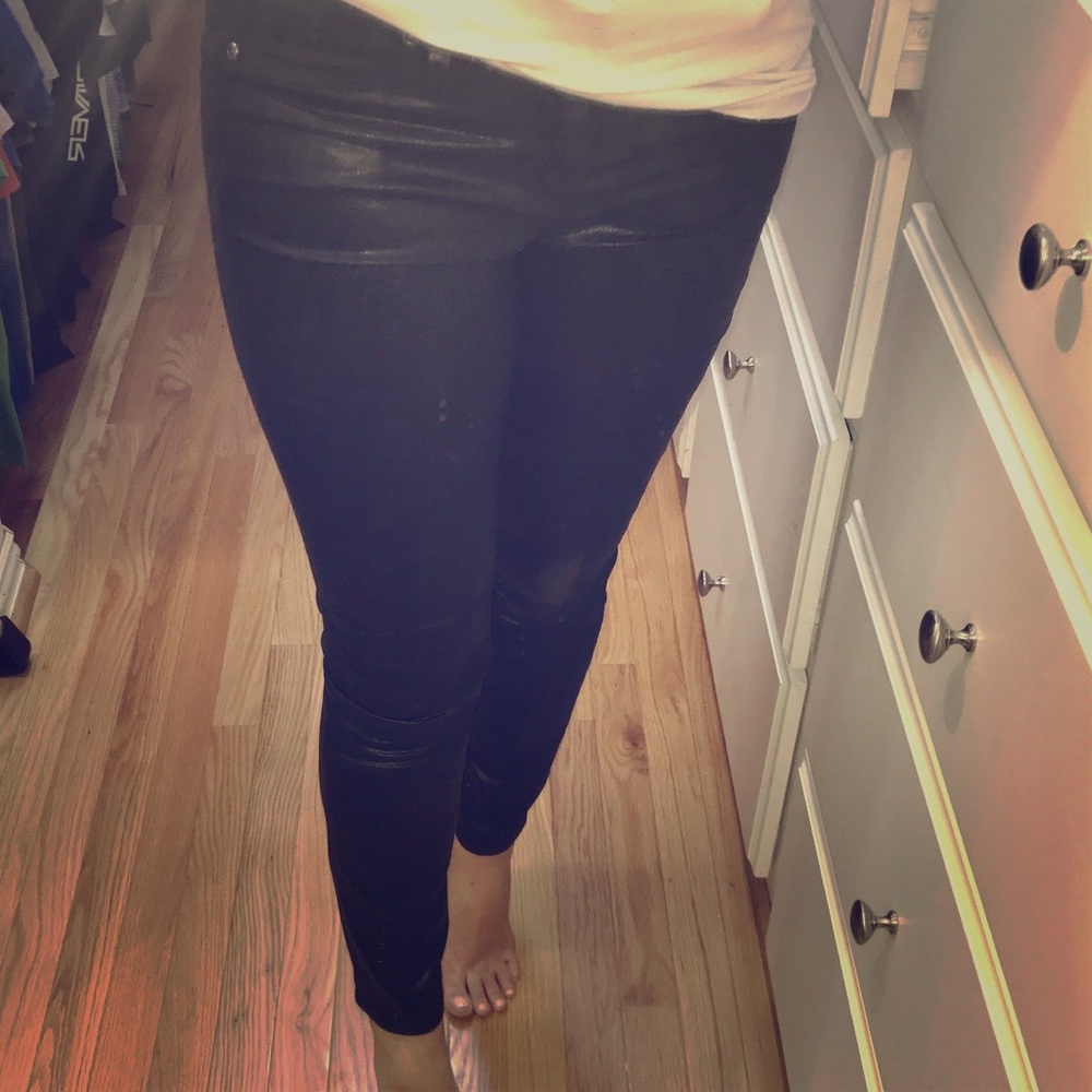 Vince Camuto Wax-Coated  Skinny Jeans  Black  Sz 2
