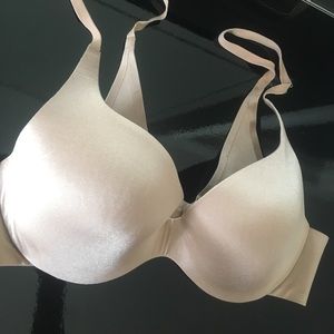 Victoria's Secret lined perfect coverage