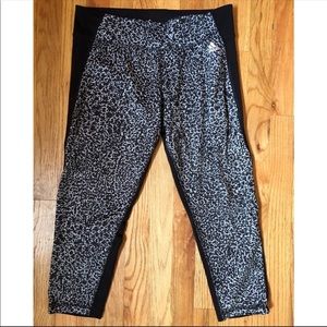 Adidas climate Capris