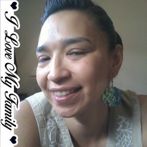 Meet your Posher, Noni