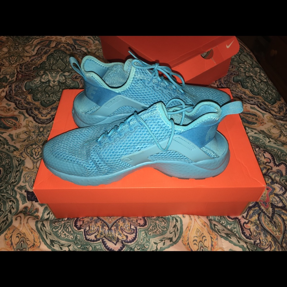 Blue Nike Huaraches