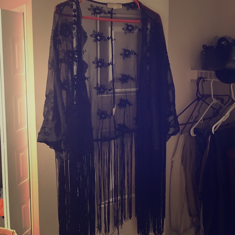 Black lace kimono w/ fringe detail