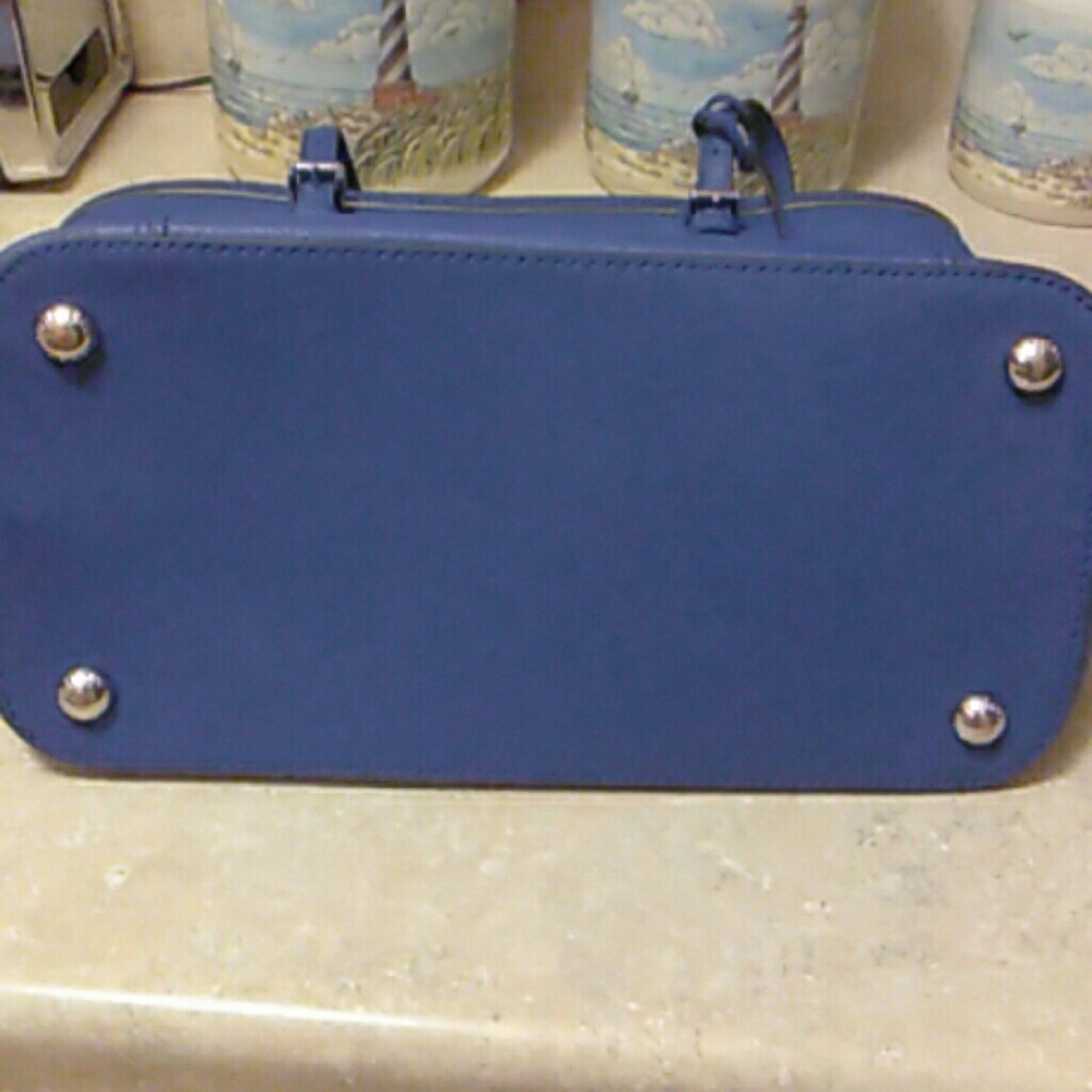 SOLD- Authentic MK Set - Picture 4 of 6