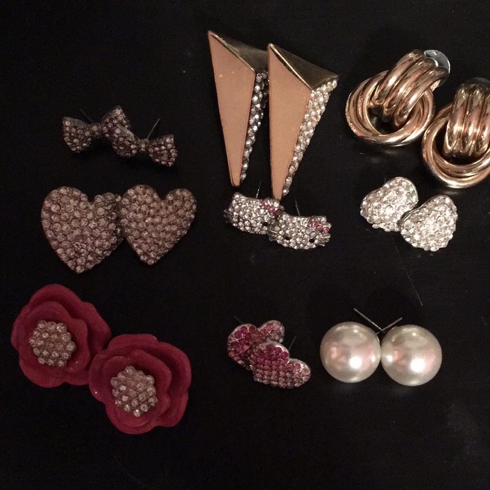 BUNDLE OF 9 PAIRS OF EARRINGS