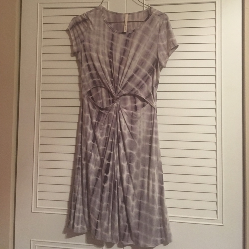 Knot tied Tshirt dress
