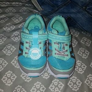 Blue toddler shoes, size 7