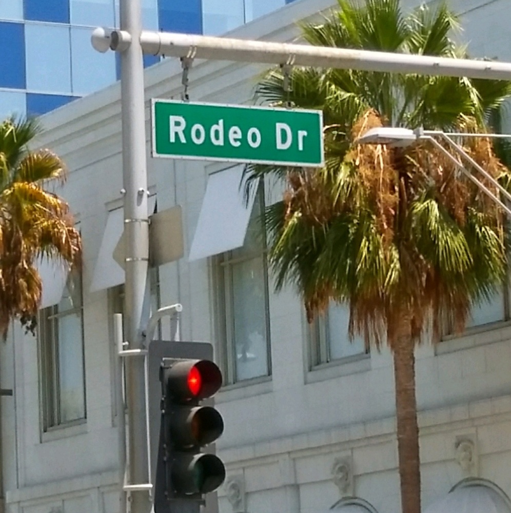 Meet your Posher, Roxana