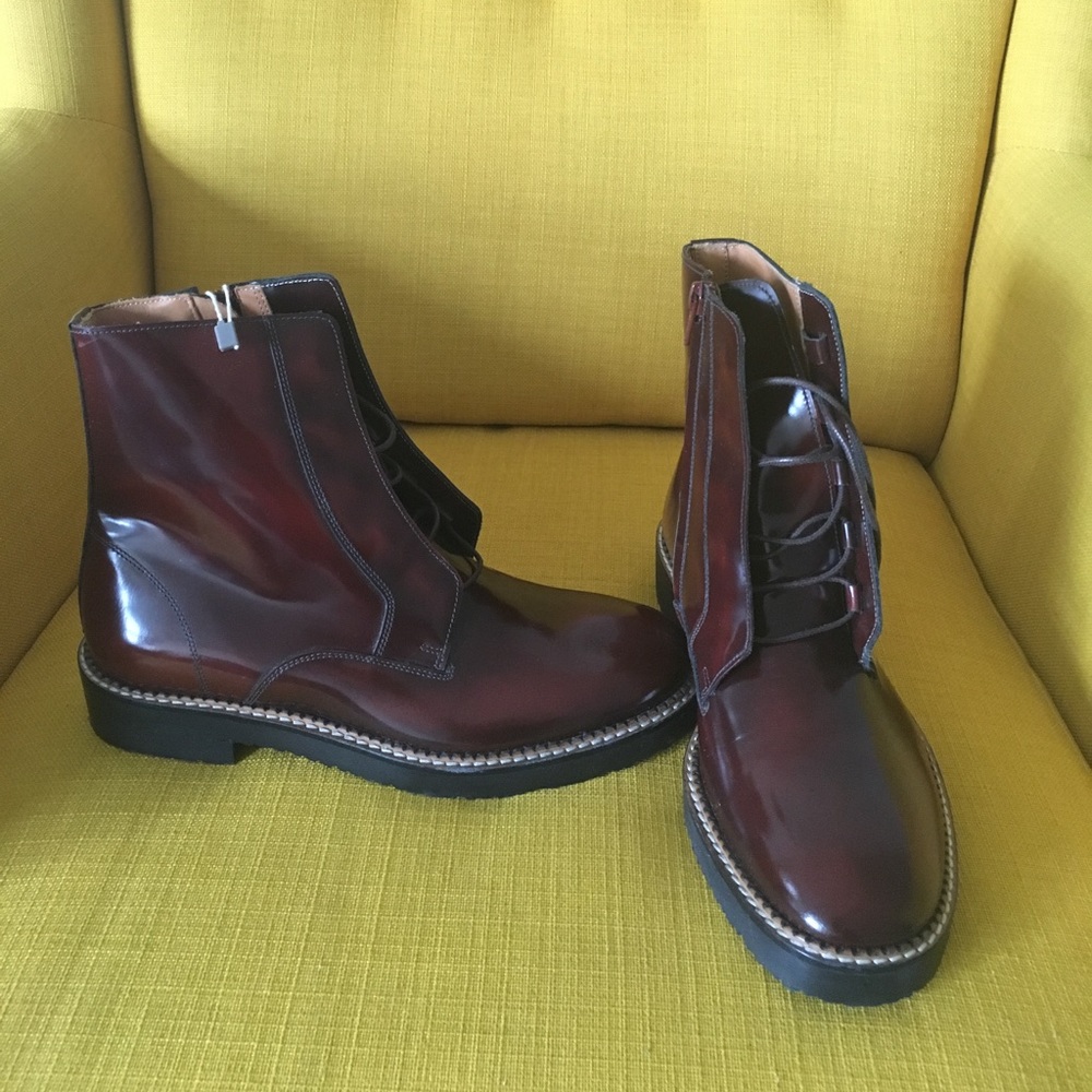 MAISON-MARTIN-MARGIELA Patent Leather Boots